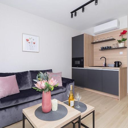 Modern Apartment Srodmiescie Krakow By Noclegi Renters المظهر الخارجي الصورة