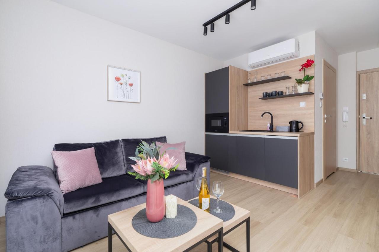 Modern Apartment Srodmiescie Krakow By Noclegi Renters المظهر الخارجي الصورة